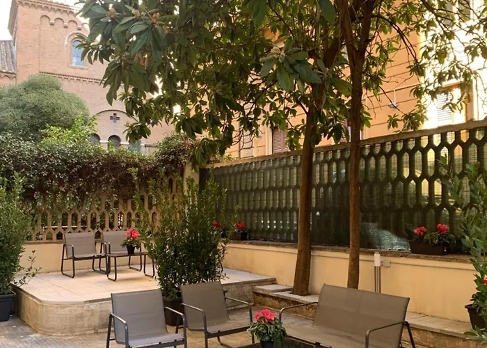 Daire C2 Class Apartment, 2 Da Letto Con Giardino In Zona Via Veneto Distante 15 Minuti A Piedi Da Fontana Di Trevi Roma