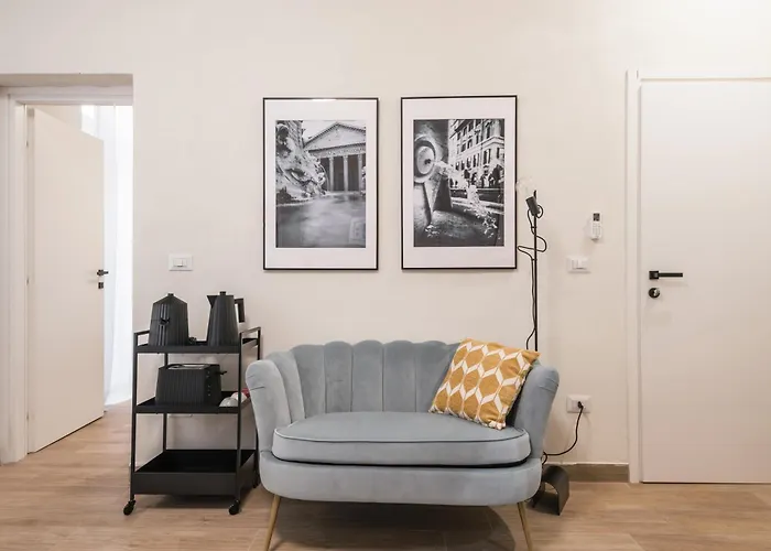 C2 Class Apartment, 2 Da Letto Con Giardino In Zona Via Veneto Distante 15 Minuti A Piedi Da Fontana Di Trevi * Roma