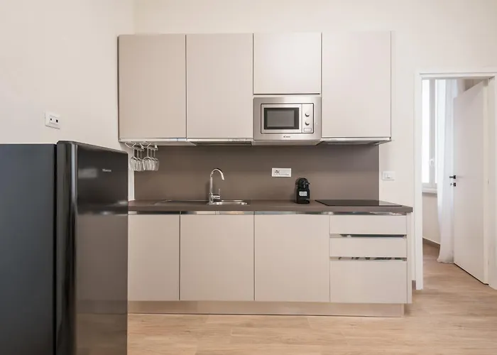 C2 Class Apartment, 2 Da Letto Con Giardino In Zona Via Veneto Distante 15 Minuti A Piedi Da Fontana Di Trevi Daire *