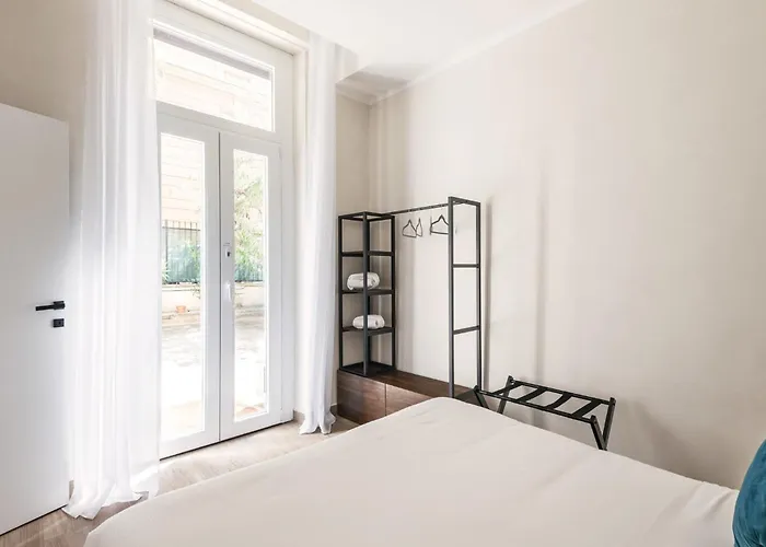 C2 Class Apartment, 2 Da Letto Con Giardino In Zona Via Veneto Distante 15 Minuti A Piedi Da Fontana Di Trevi Daire *
