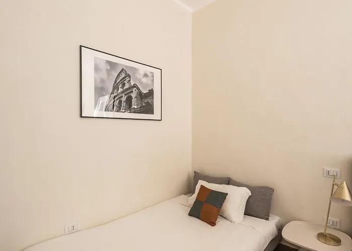C2 Class Apartment, 2 Da Letto Con Giardino In Zona Via Veneto Distante 15 Minuti A Piedi Da Fontana Di Trevi Daire